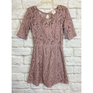 EYESHADOW Lace Dress Size MEDIUM Dusty Rose Lined Dress Elastic Waist Pretty